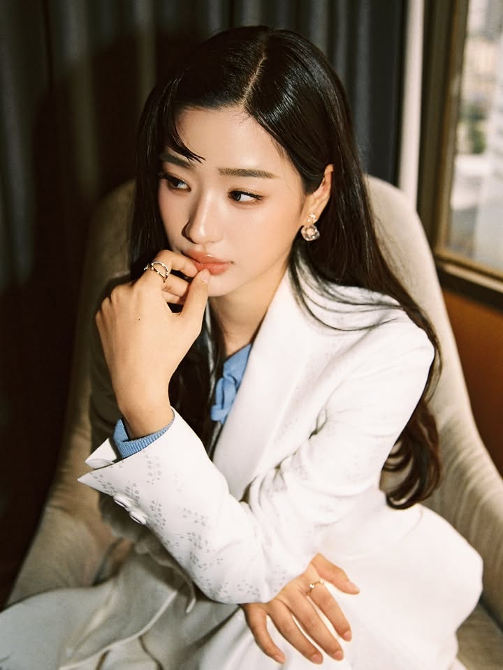 ตู - ต้นตะวัน ตันติเวชกุล