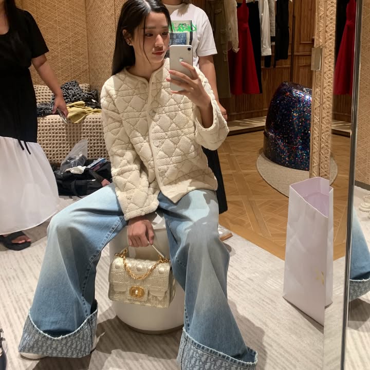 ตู - ต้นตะวัน ตันติเวชกุล