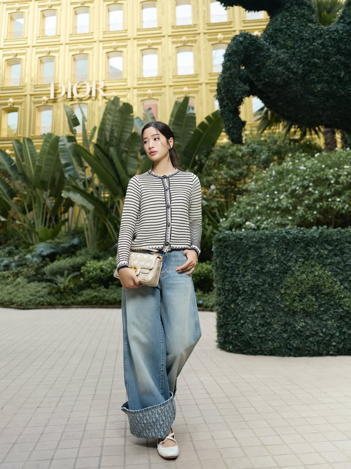 ตู - ต้นตะวัน ตันติเวชกุล