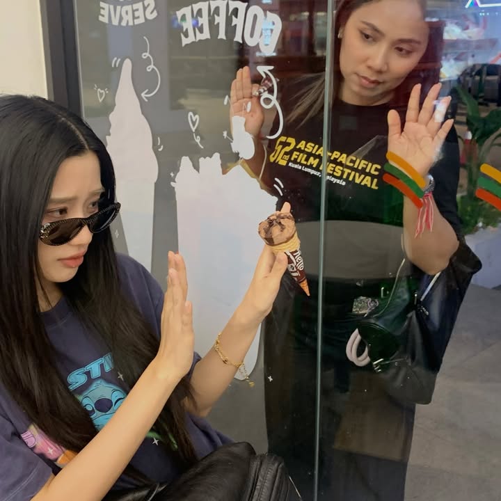 ตู - ต้นตะวัน ตันติเวชกุล