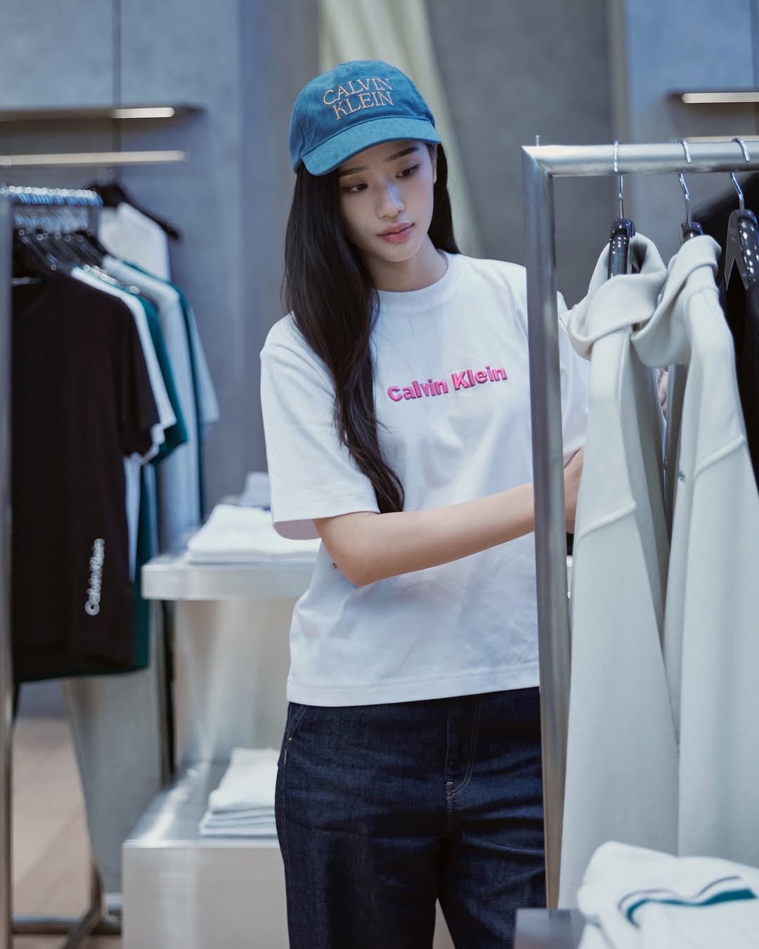 ตู - ต้นตะวัน ตันติเวชกุล