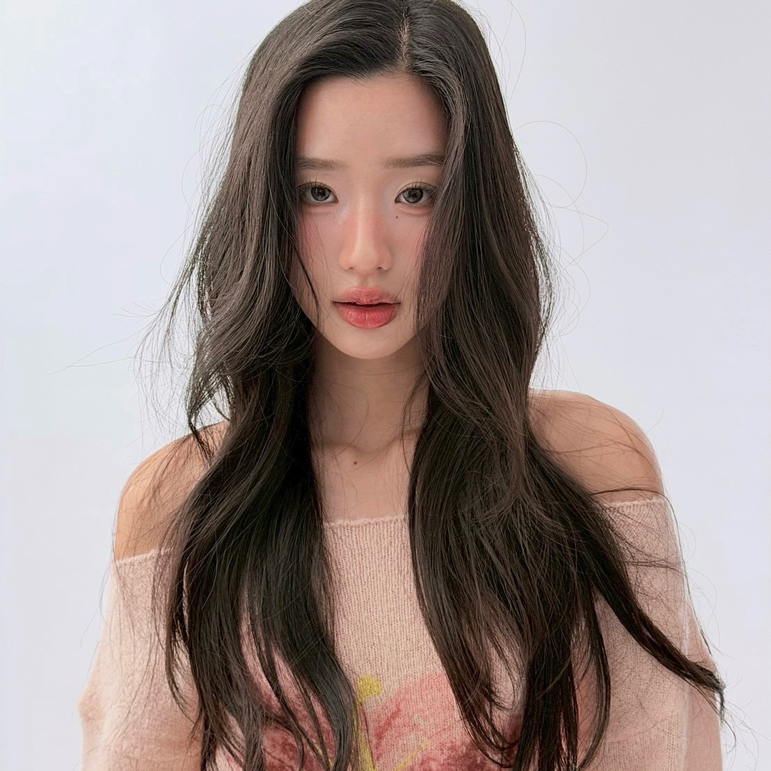 ตู - ต้นตะวัน ตันติเวชกุล