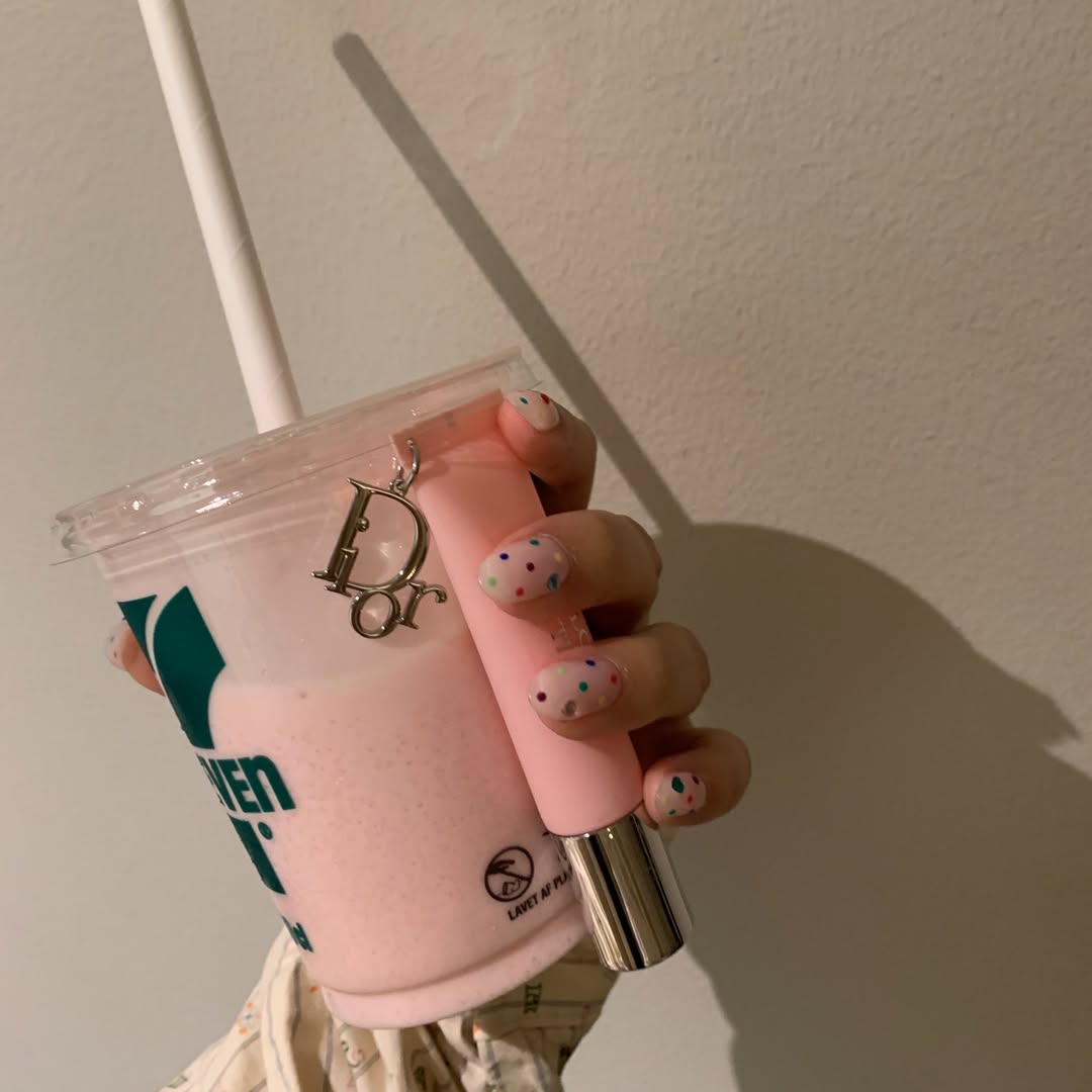 ตู - ต้นตะวัน ตันติเวชกุล