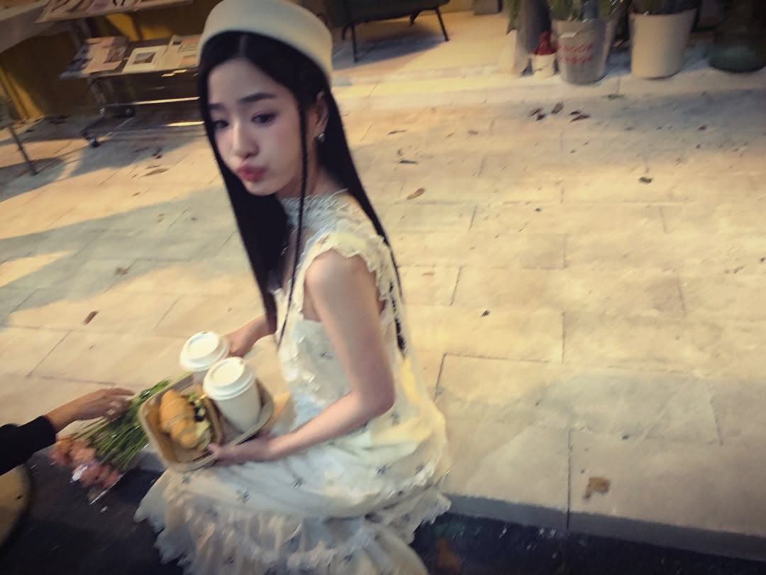 ตู - ต้นตะวัน ตันติเวชกุล