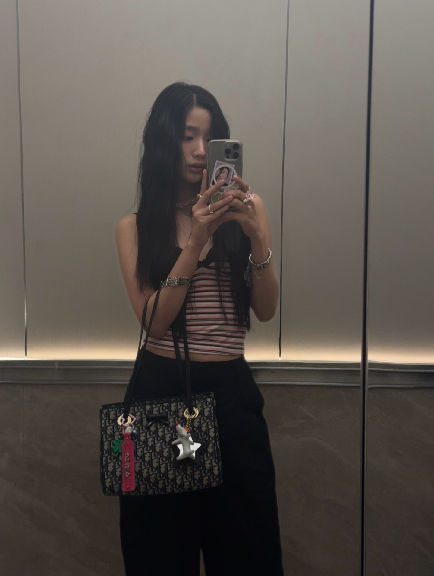 ตู - ต้นตะวัน ตันติเวชกุล