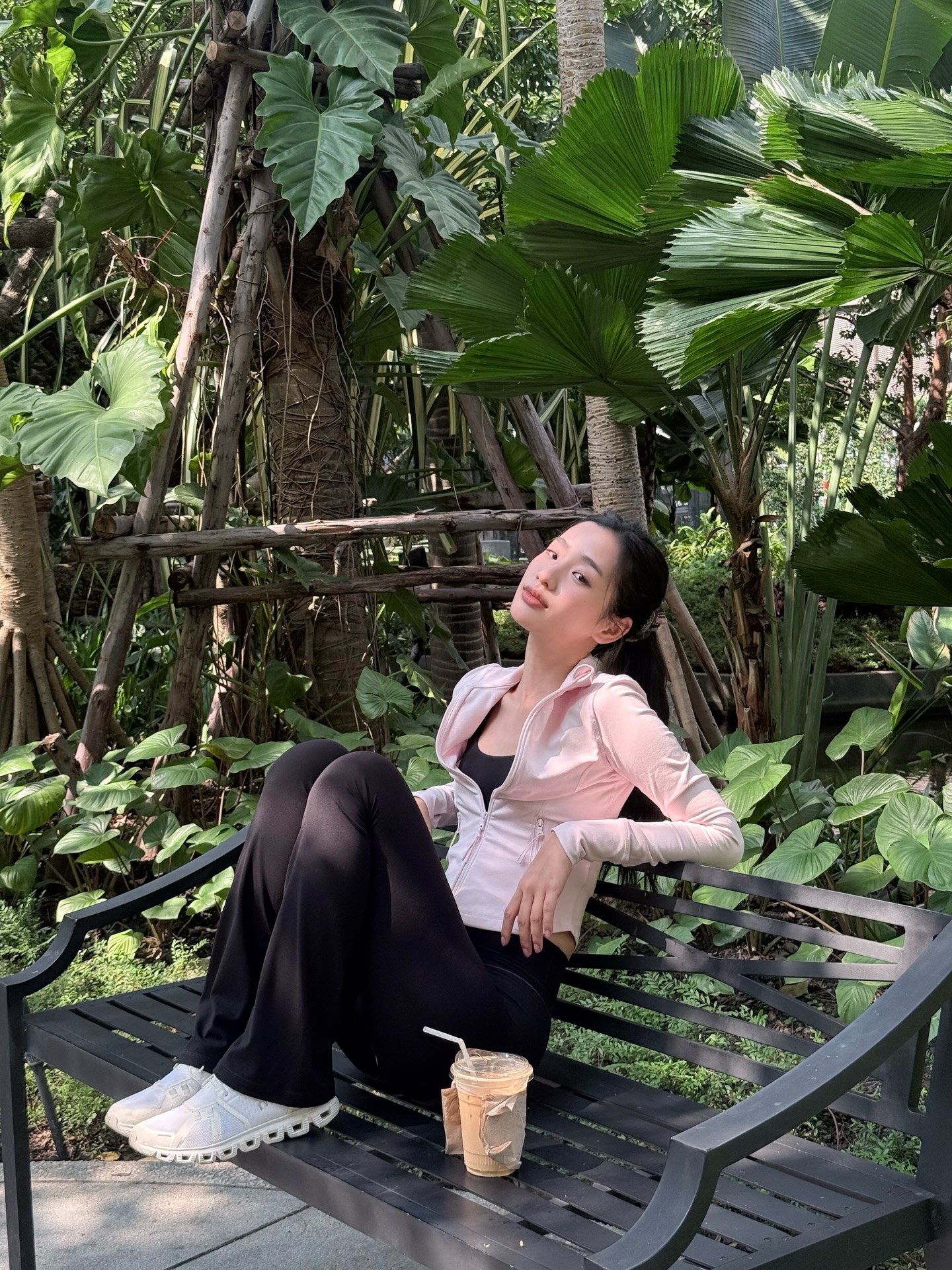 ตู - ต้นตะวัน ตันติเวชกุล