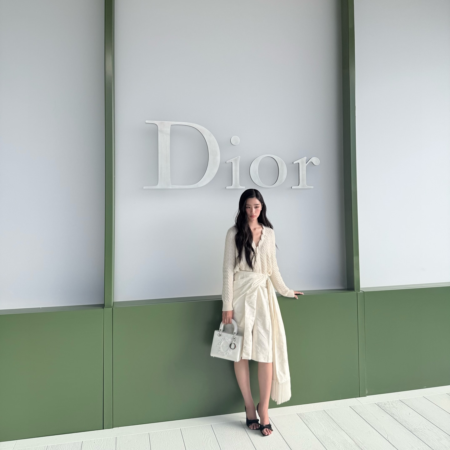 ตู - ต้นตะวัน ตันติเวชกุล