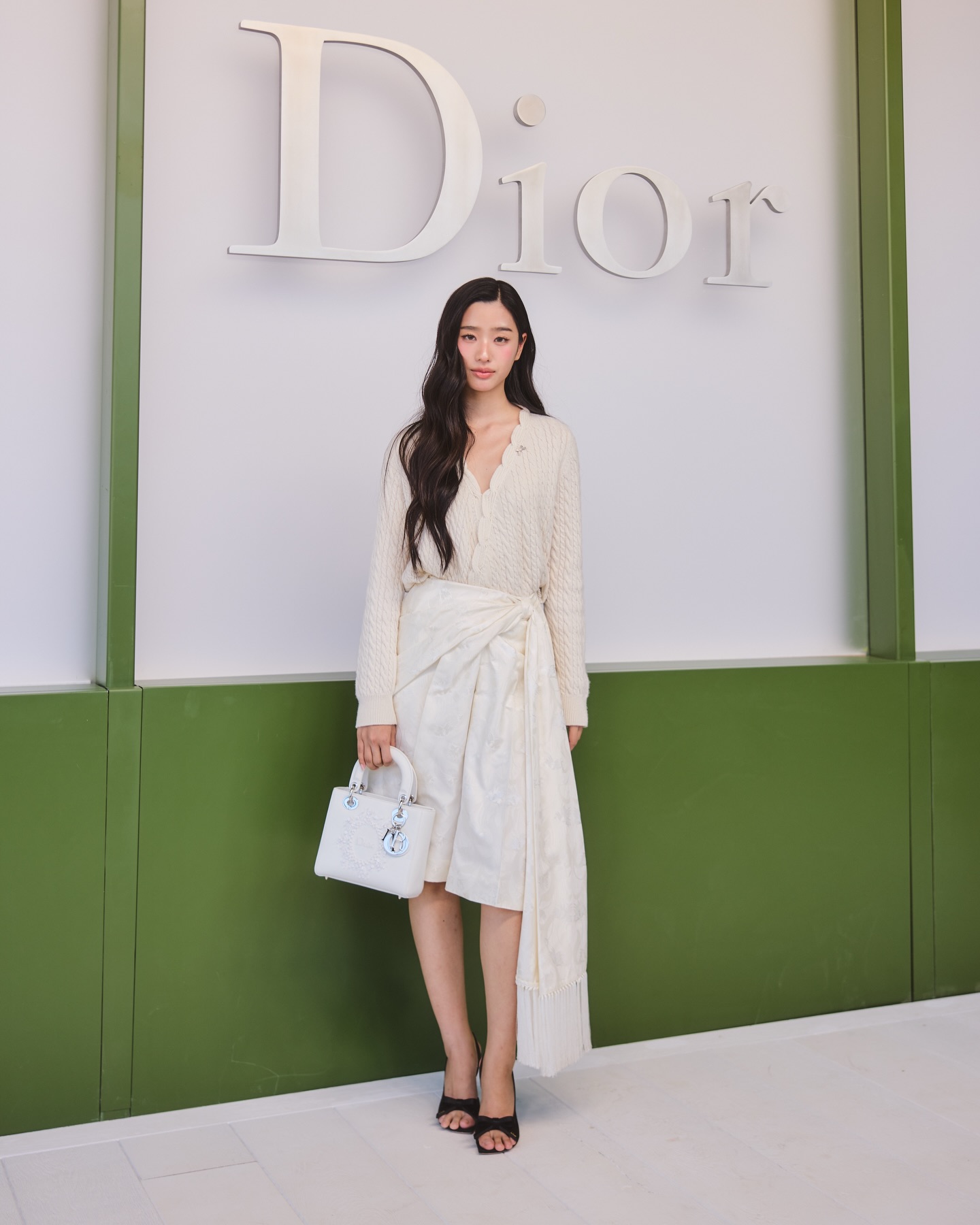 ตู - ต้นตะวัน ตันติเวชกุล