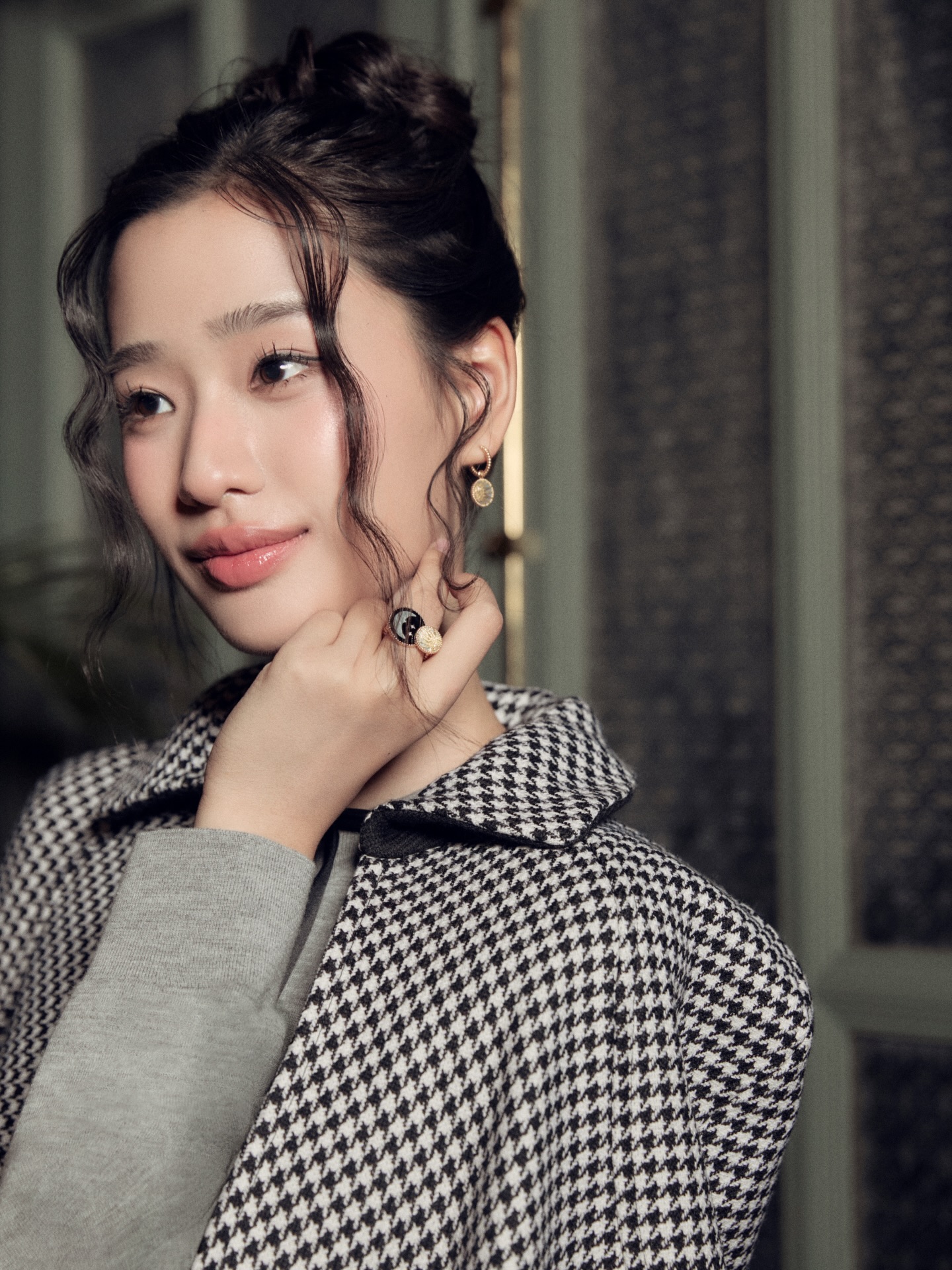 ตู - ต้นตะวัน ตันติเวชกุล