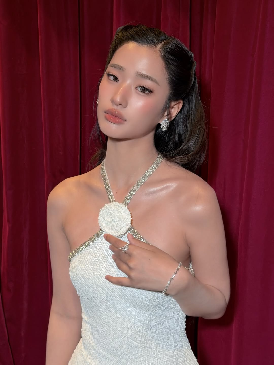 ตู - ต้นตะวัน ตันติเวชกุล