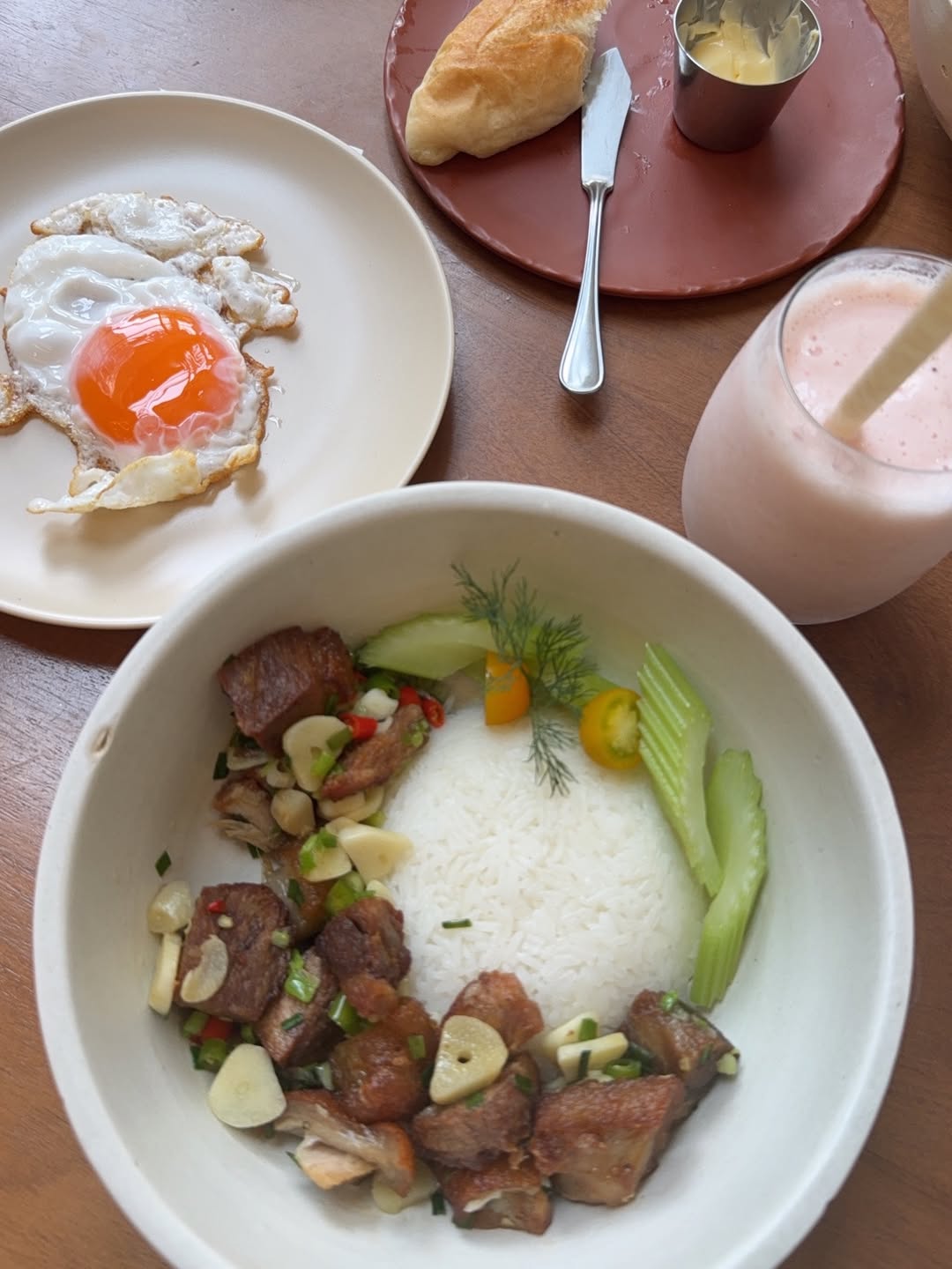 ตู - ต้นตะวัน ตันติเวชกุล