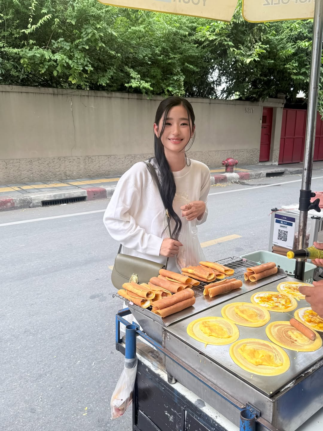 ตู - ต้นตะวัน ตันติเวชกุล