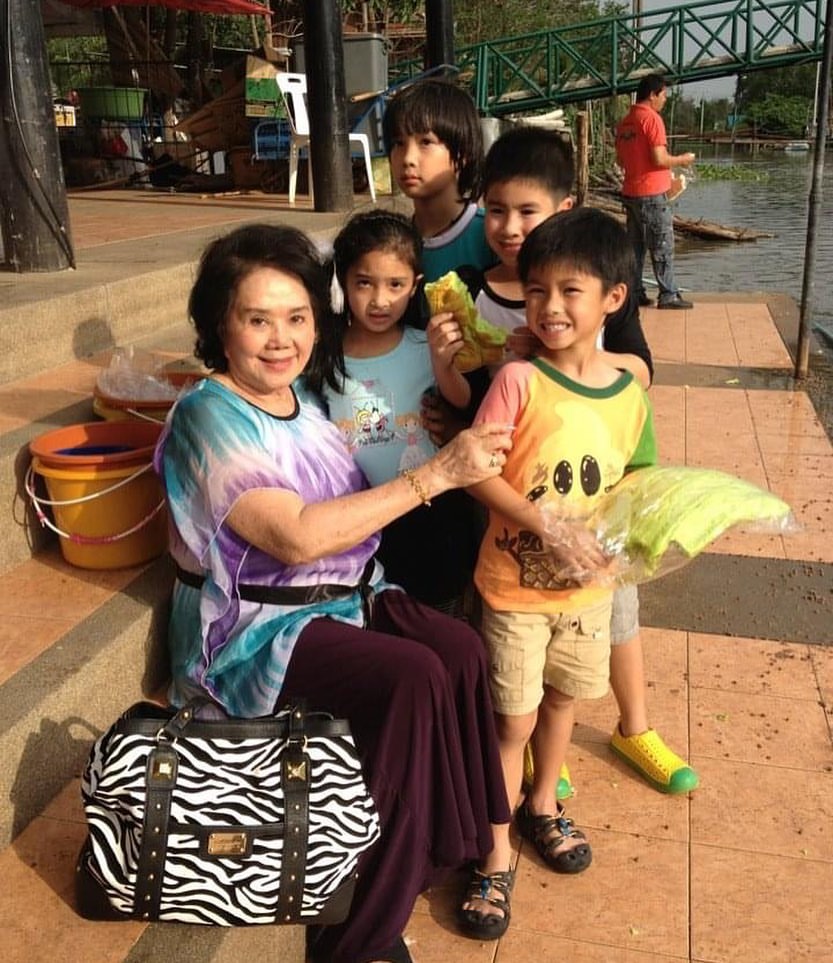 กวาง - กมลชนก เขมะโยธิน
