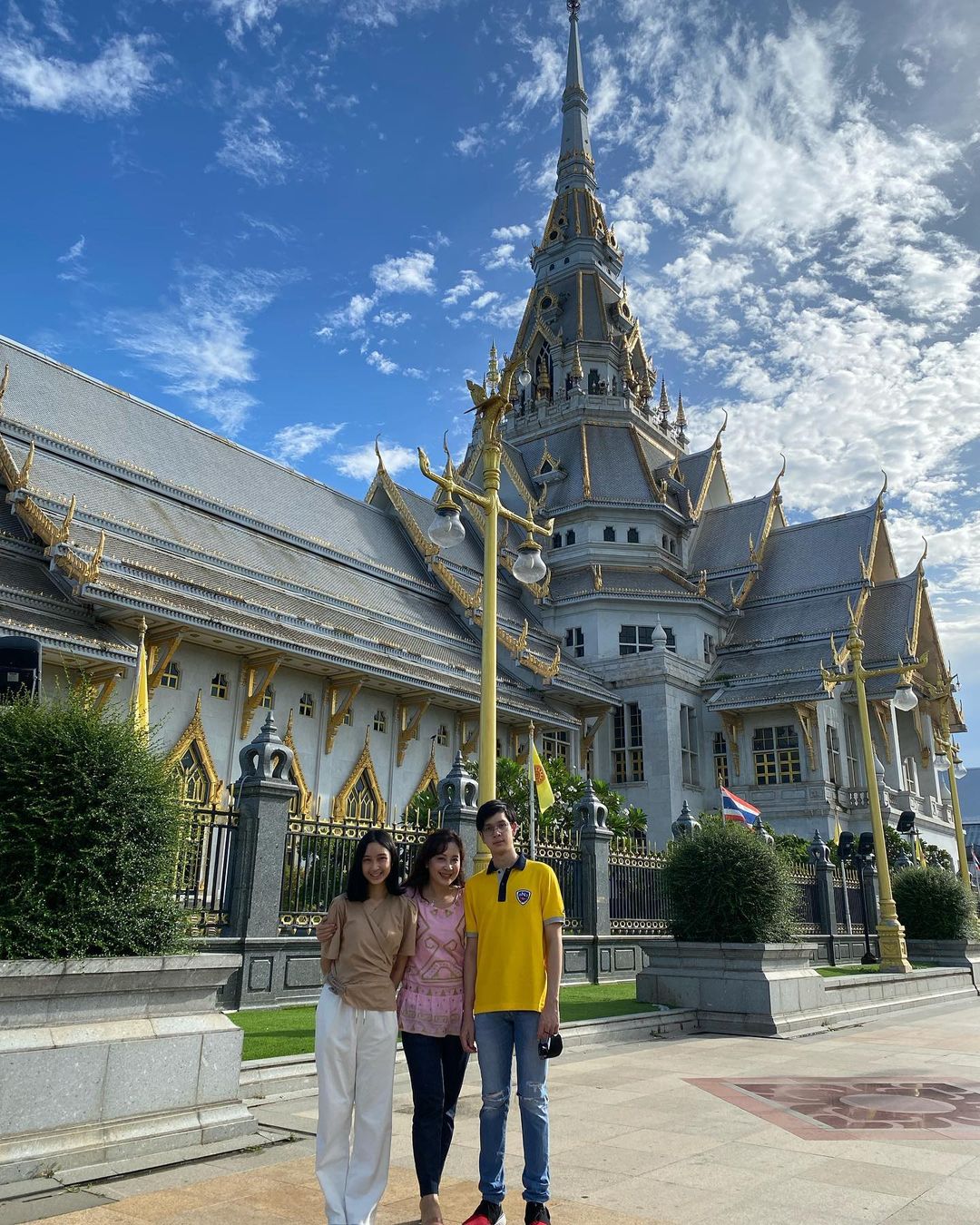 กวาง - กมลชนก เขมะโยธิน