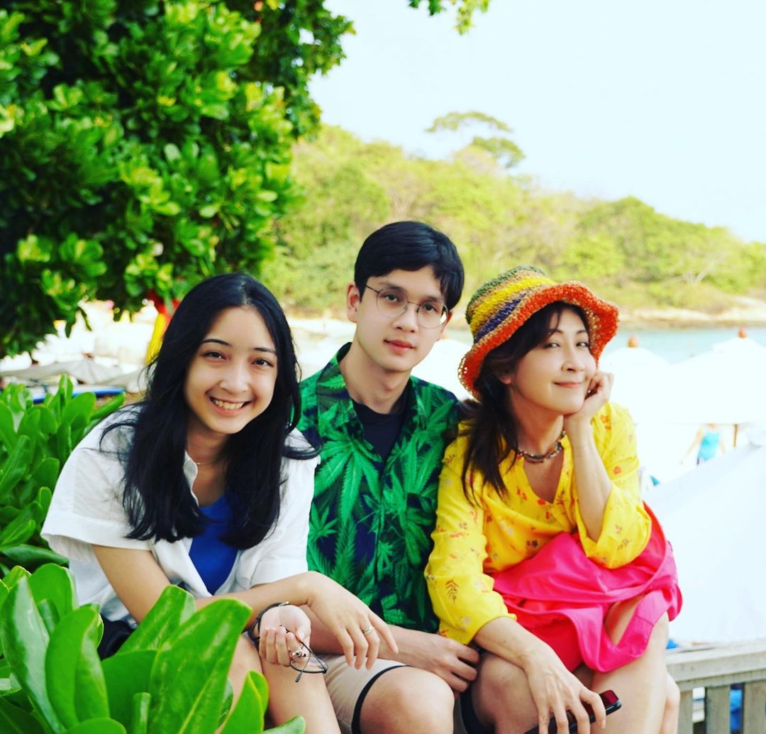 กวาง - กมลชนก เขมะโยธิน