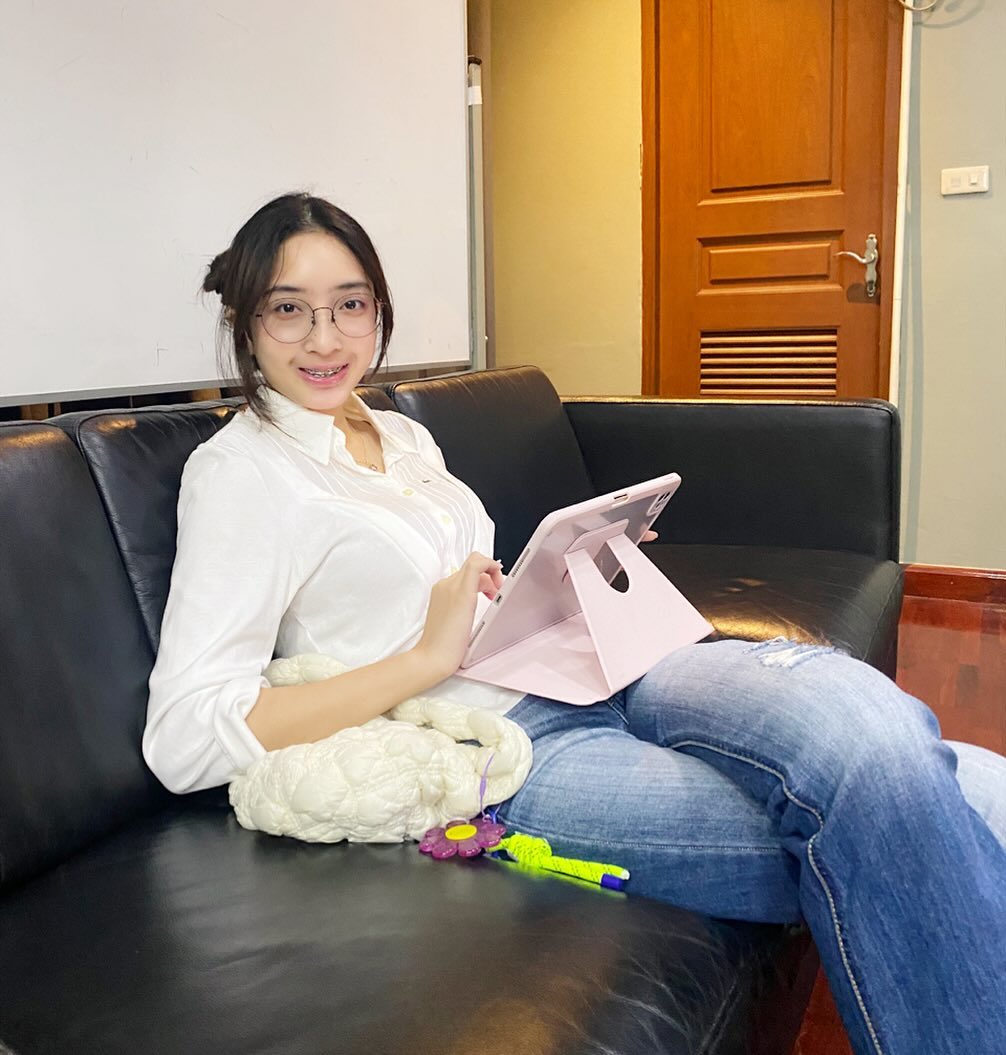 กวาง - กมลชนก เขมะโยธิน