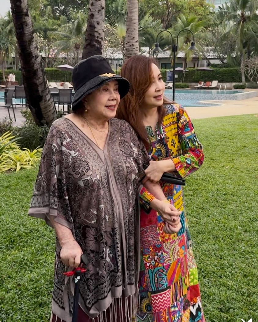 กวาง - กมลชนก เขมะโยธิน