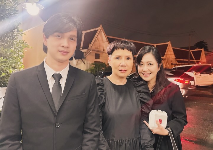 กวาง - กมลชนก เขมะโยธิน
