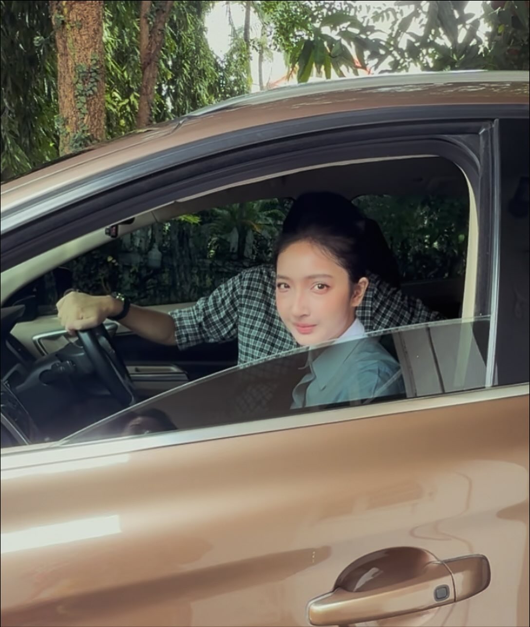 กวาง - กมลชนก เขมะโยธิน