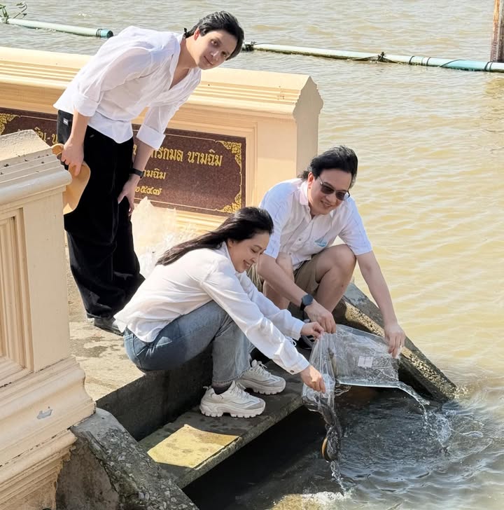 กวาง - กมลชนก เขมะโยธิน