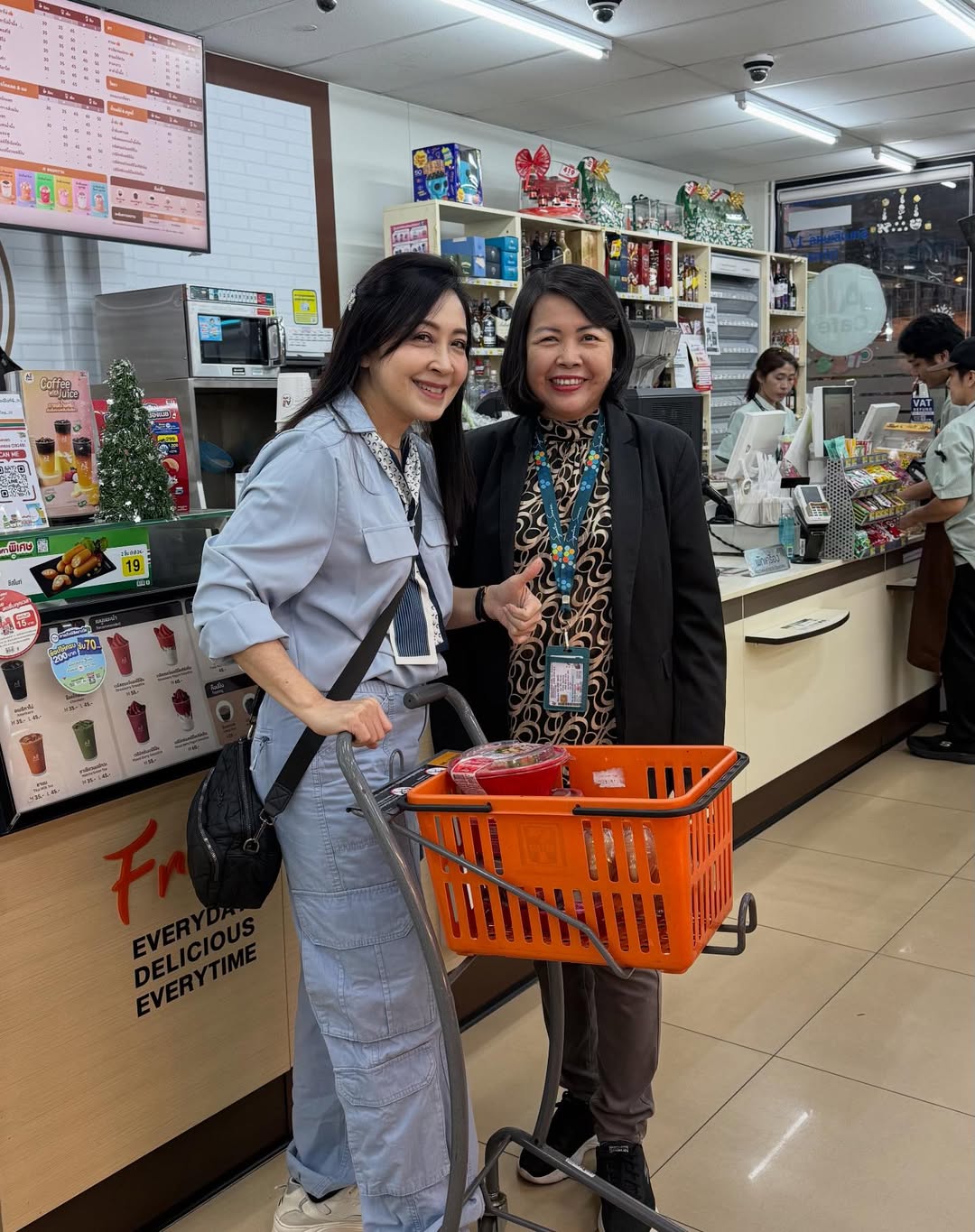 กวาง - กมลชนก เขมะโยธิน