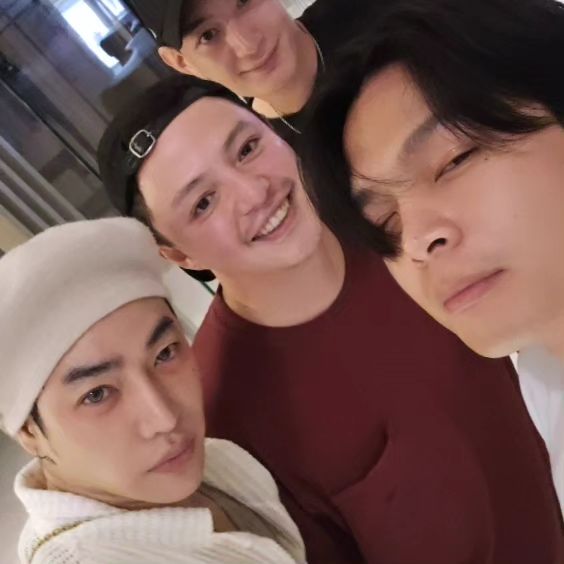 เป๊ก - ผลิตโชค อายนบุตร