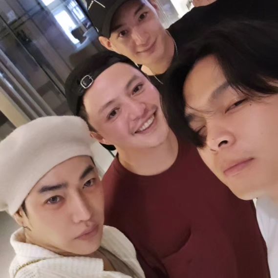 เป๊ก - ผลิตโชค อายนบุตร
