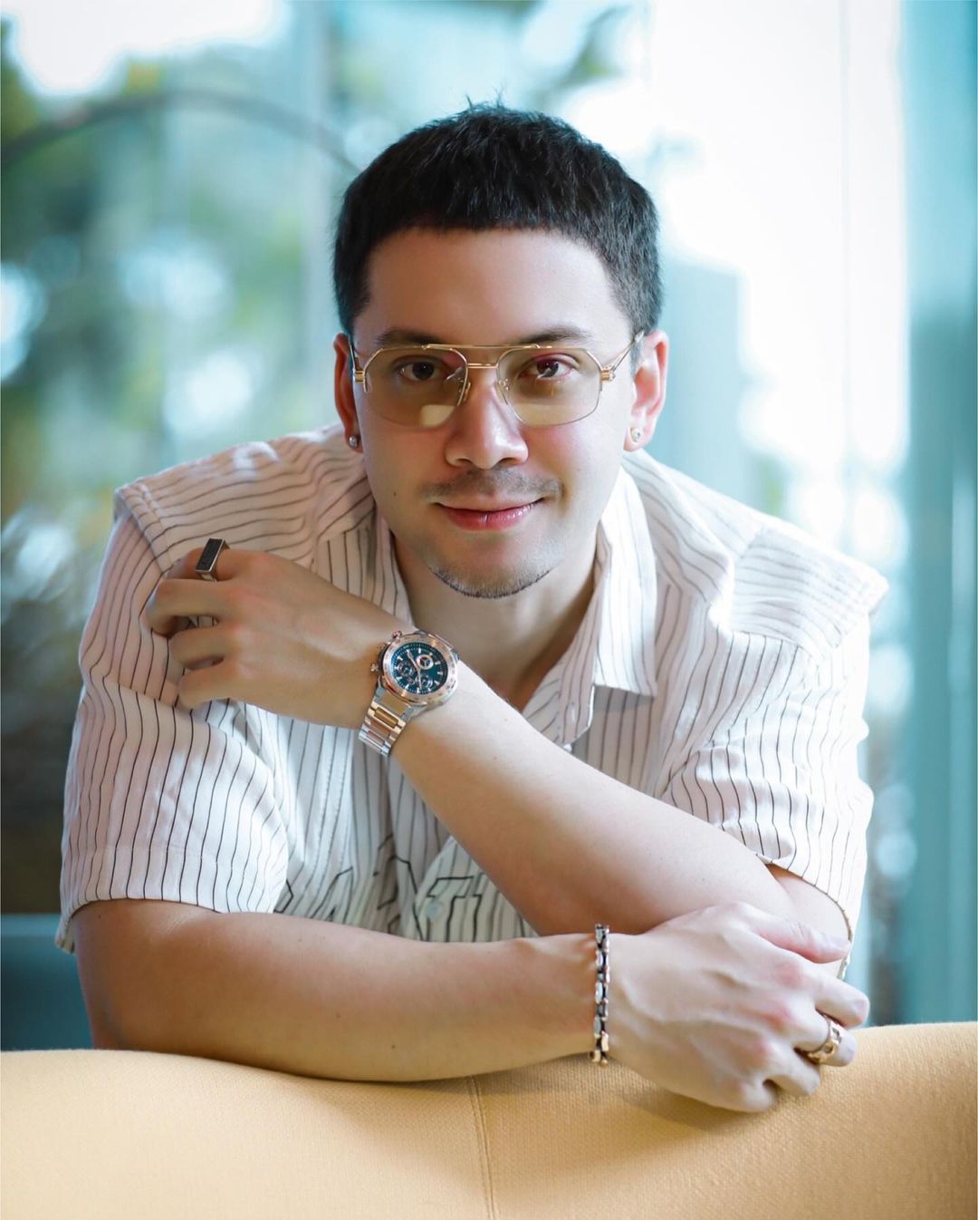 อินดี้ - อินทัช เหลียวรักวงศ์