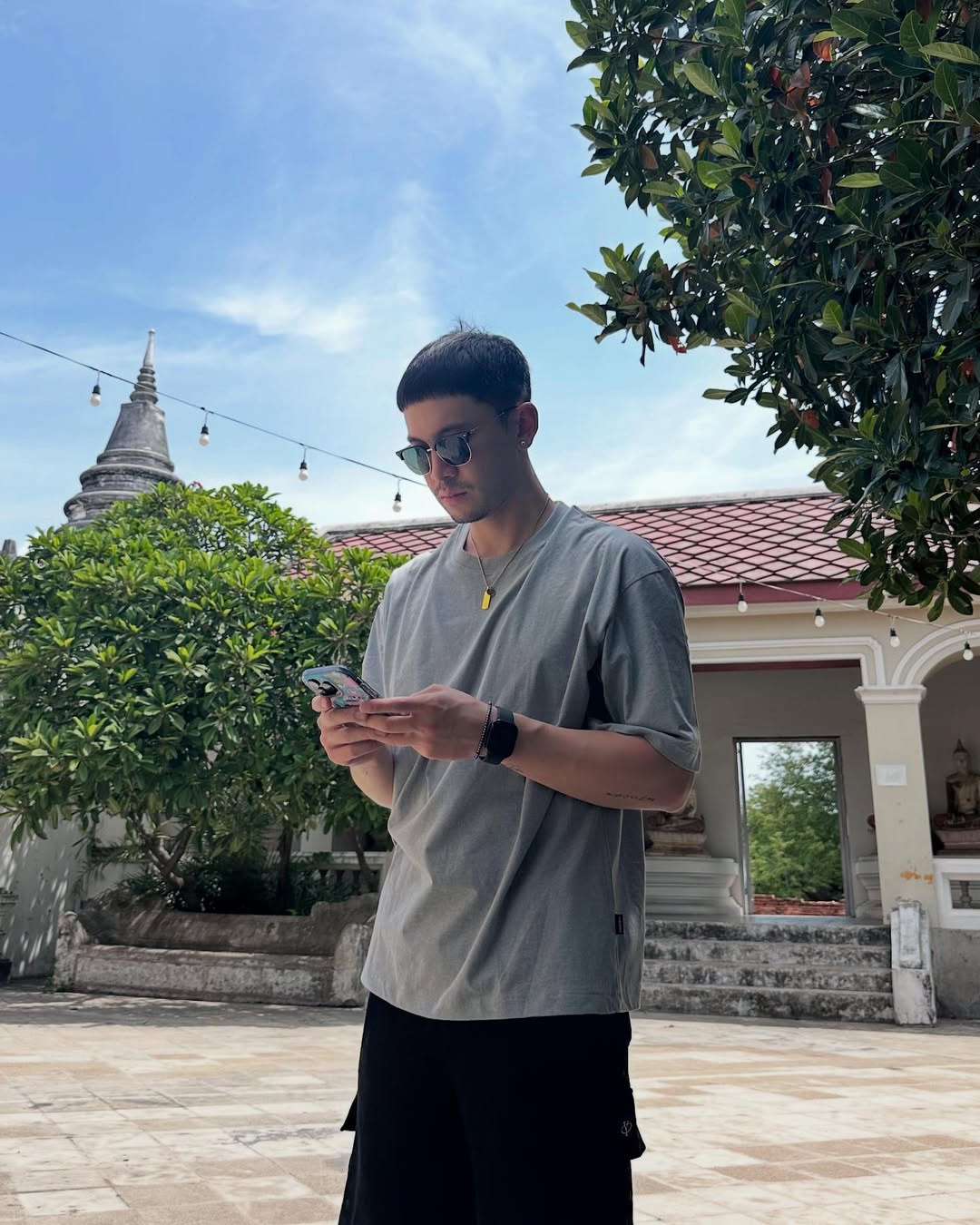 อินดี้ - อินทัช เหลียวรักวงศ์