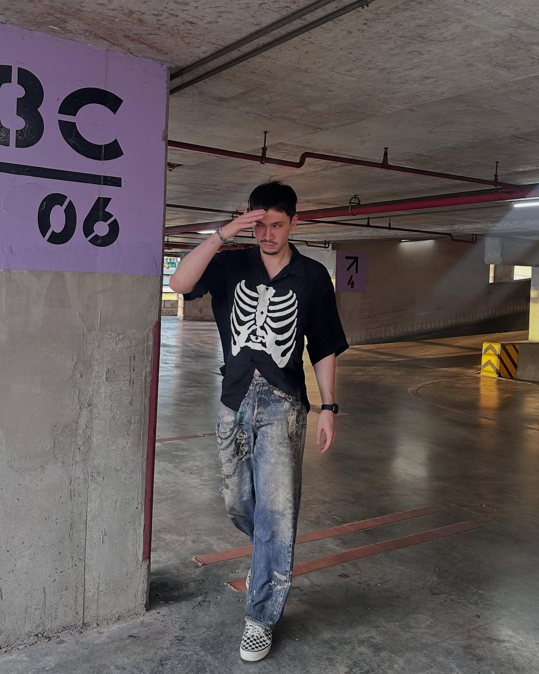 อินดี้ - อินทัช เหลียวรักวงศ์