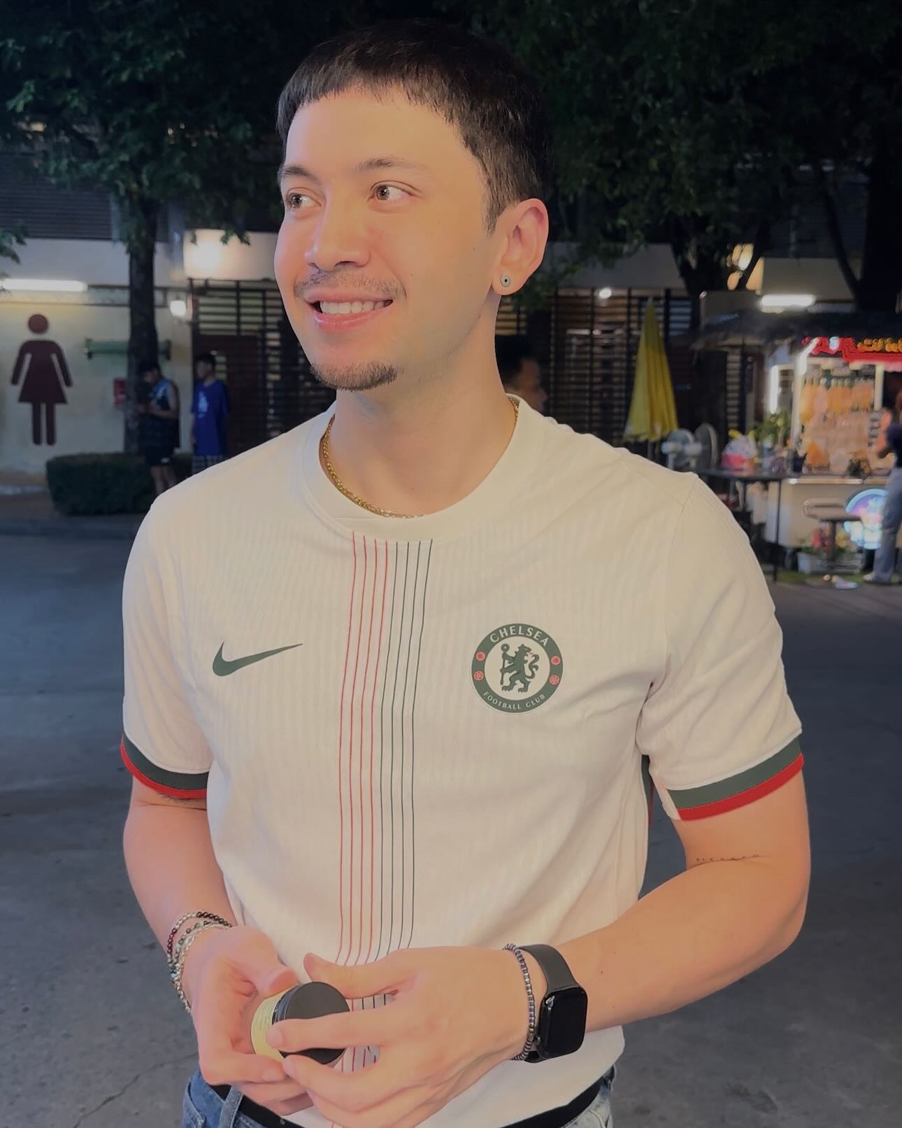อินดี้ - อินทัช เหลียวรักวงศ์