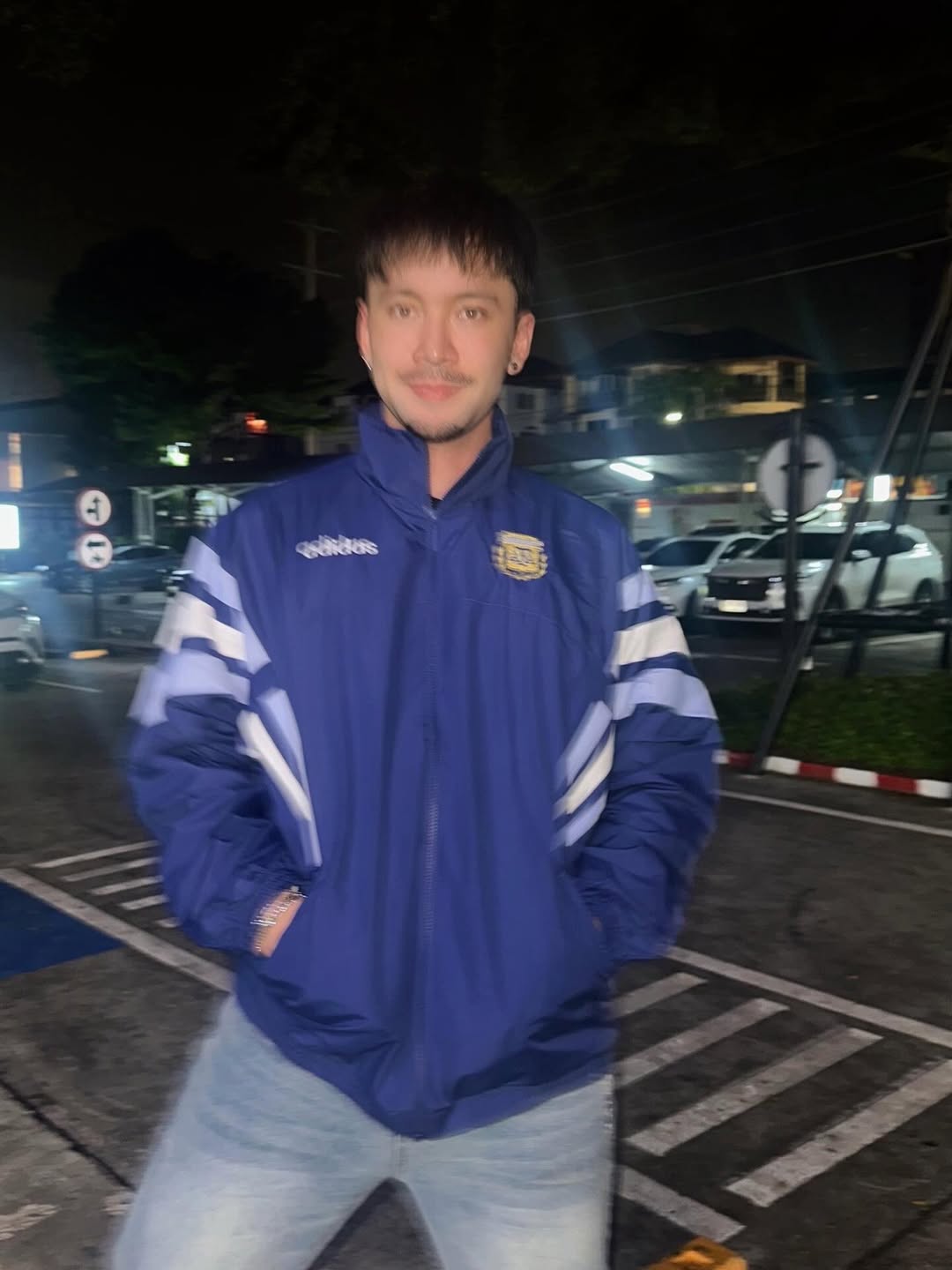 อินดี้ - อินทัช เหลียวรักวงศ์