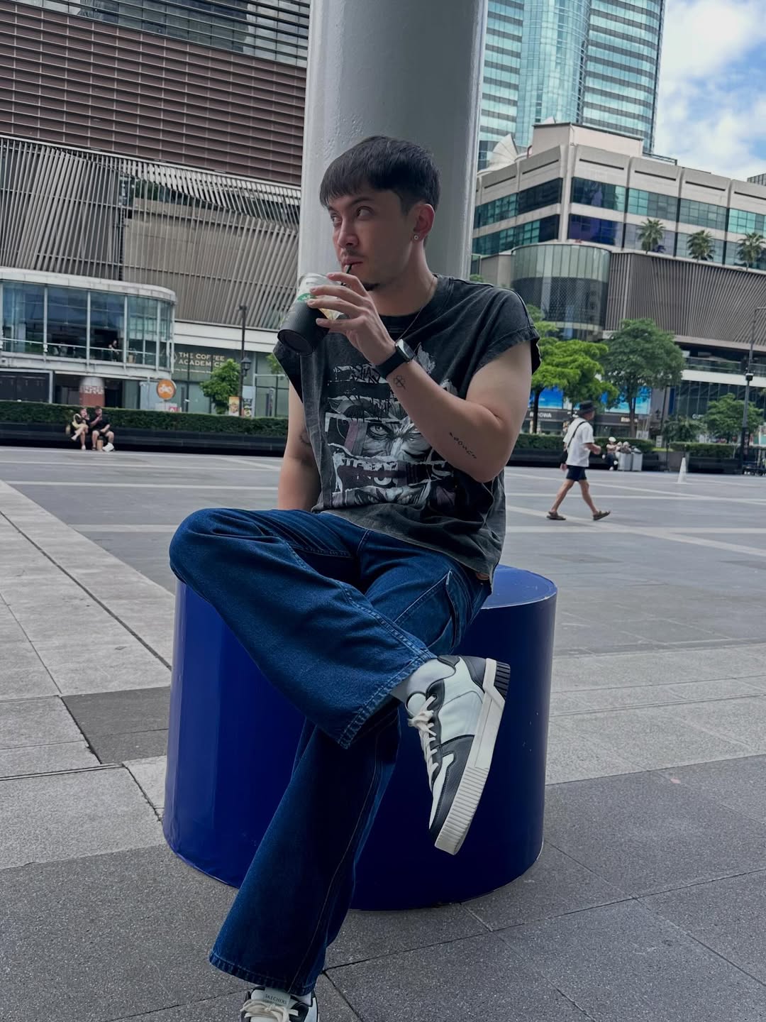 อินดี้ - อินทัช เหลียวรักวงศ์