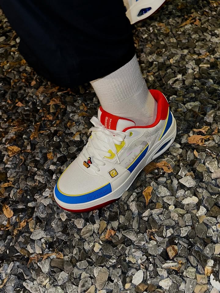 อินดี้ - อินทัช เหลียวรักวงศ์