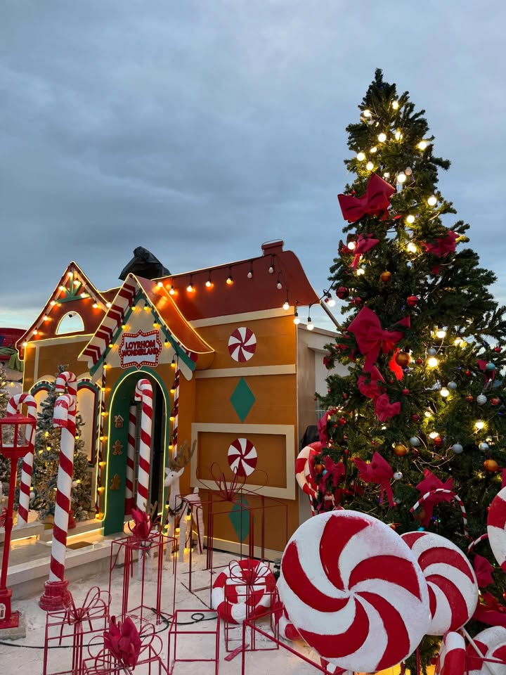 อินดี้ - อินทัช เหลียวรักวงศ์