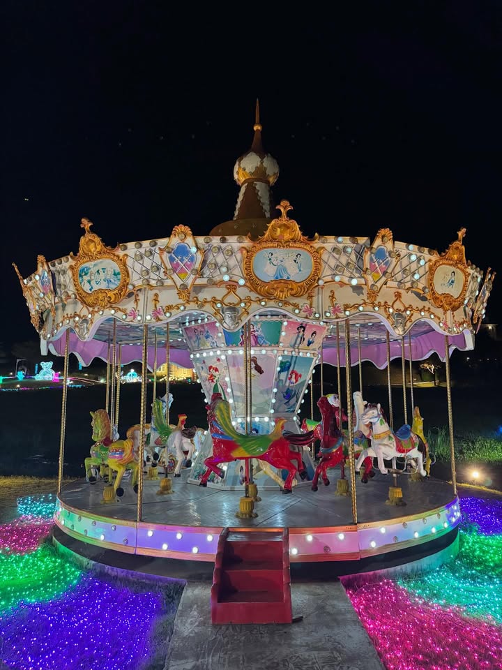 อินดี้ - อินทัช เหลียวรักวงศ์