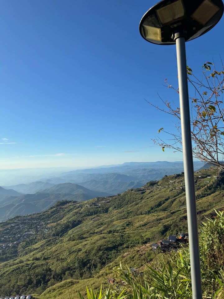 อินดี้ - อินทัช เหลียวรักวงศ์