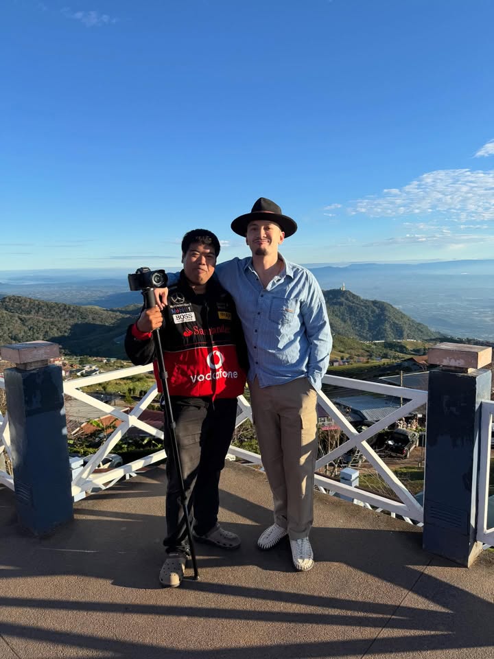 อินดี้ - อินทัช เหลียวรักวงศ์