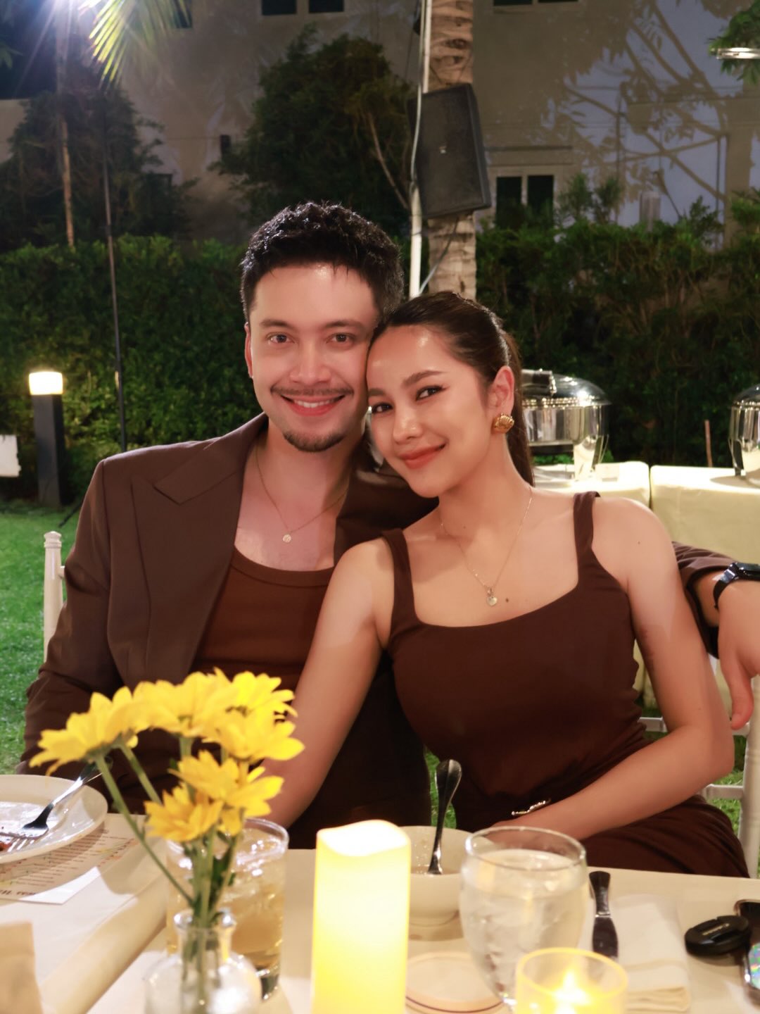 อินดี้ - อินทัช เหลียวรักวงศ์