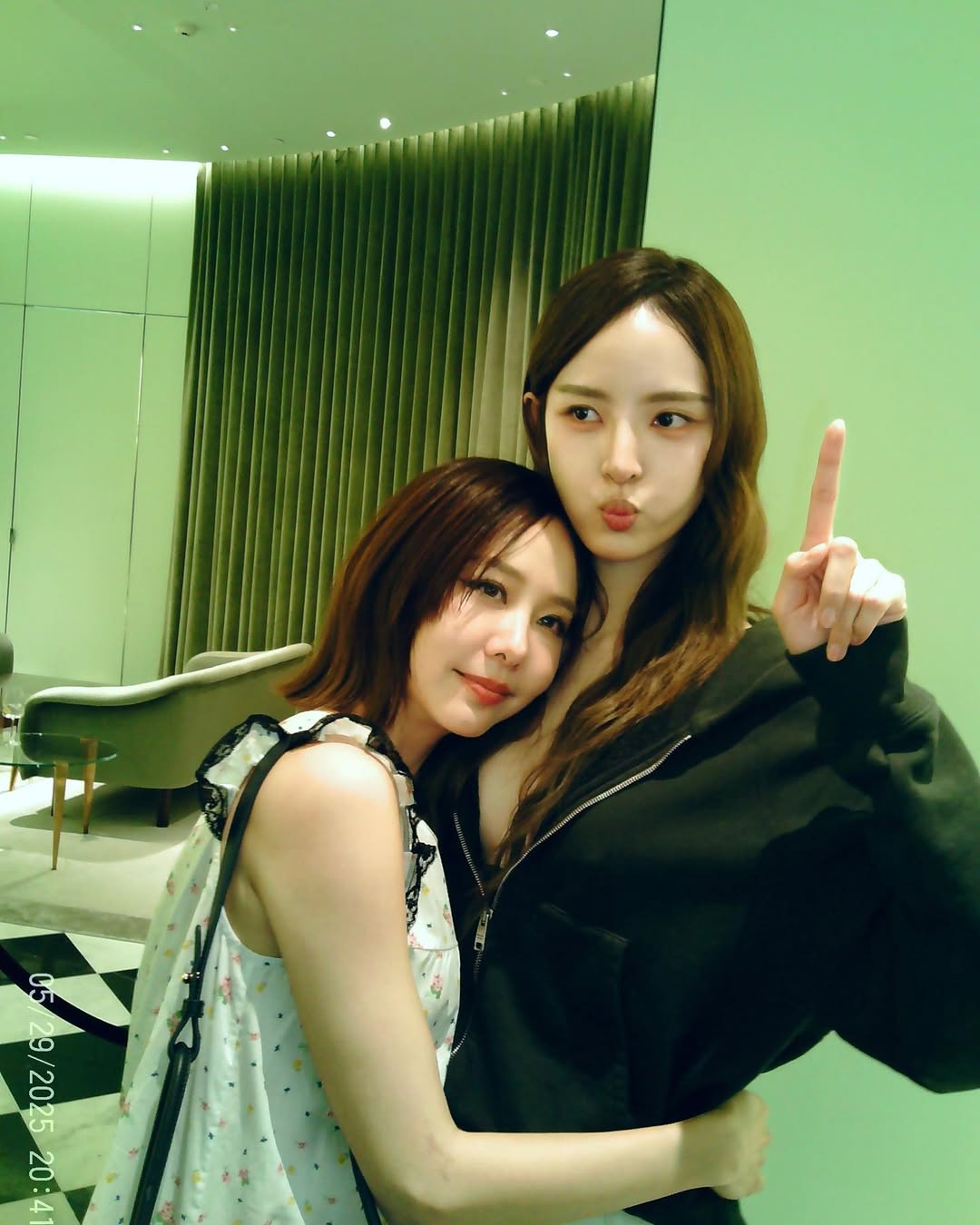 ณิชา - ณัฏฐณิชา ดังวัธนาวณิชย์