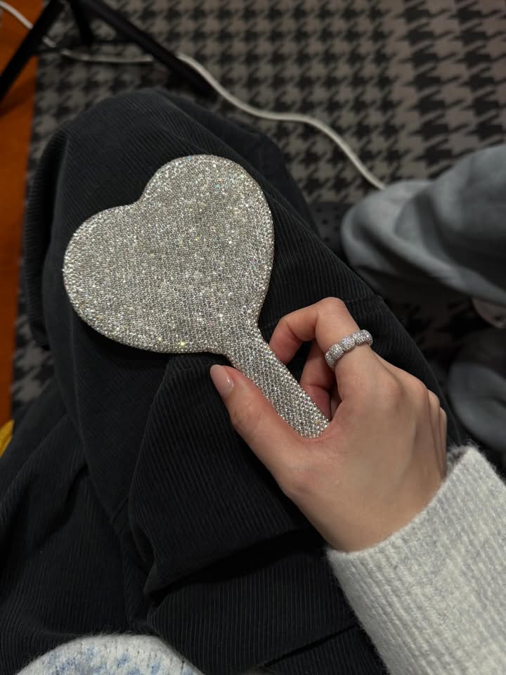 ณิชา - ณัฏฐณิชา ดังวัธนาวณิชย์