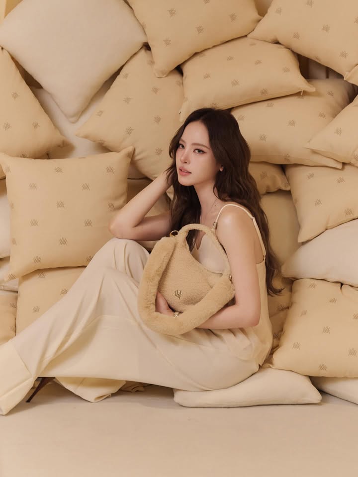 ณิชา - ณัฏฐณิชา ดังวัธนาวณิชย์