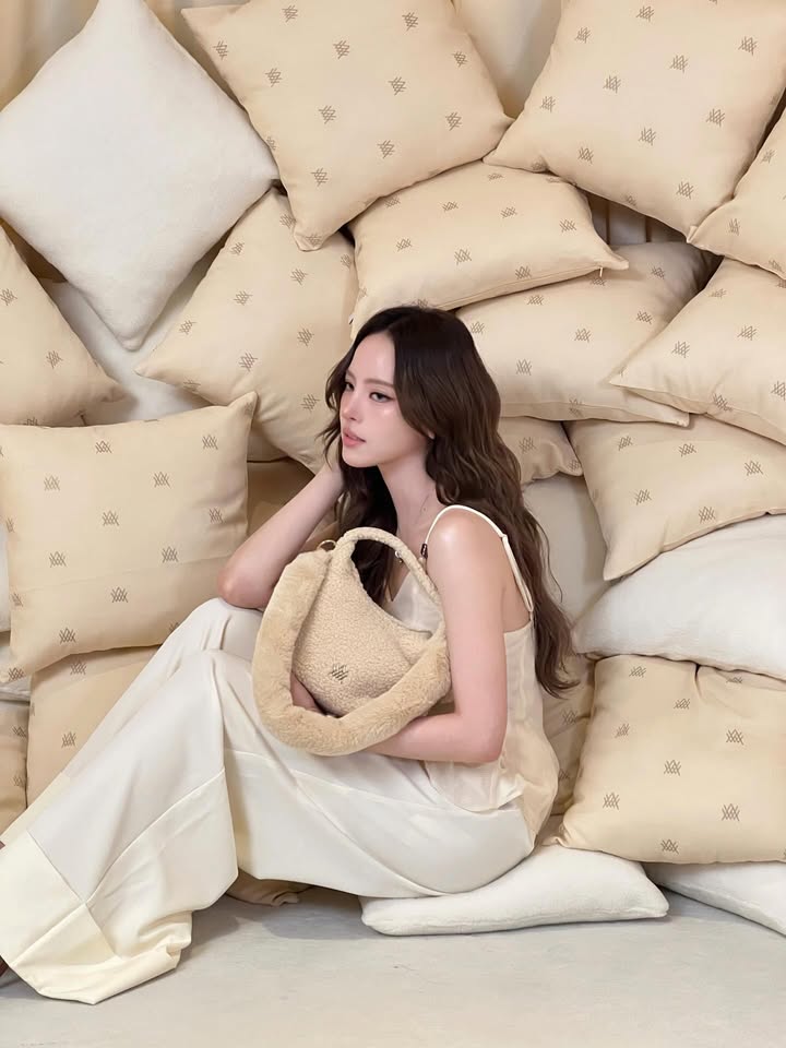 ณิชา - ณัฏฐณิชา ดังวัธนาวณิชย์