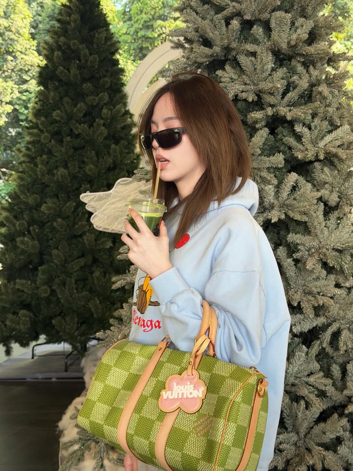 ณิชา - ณัฏฐณิชา ดังวัธนาวณิชย์