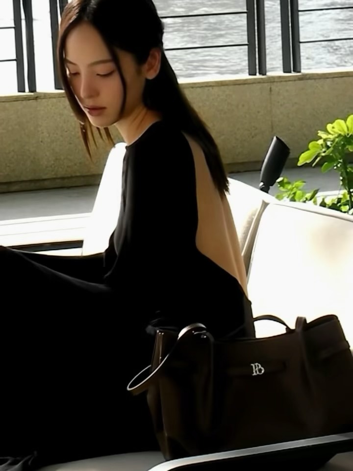 ณิชา - ณัฏฐณิชา ดังวัธนาวณิชย์