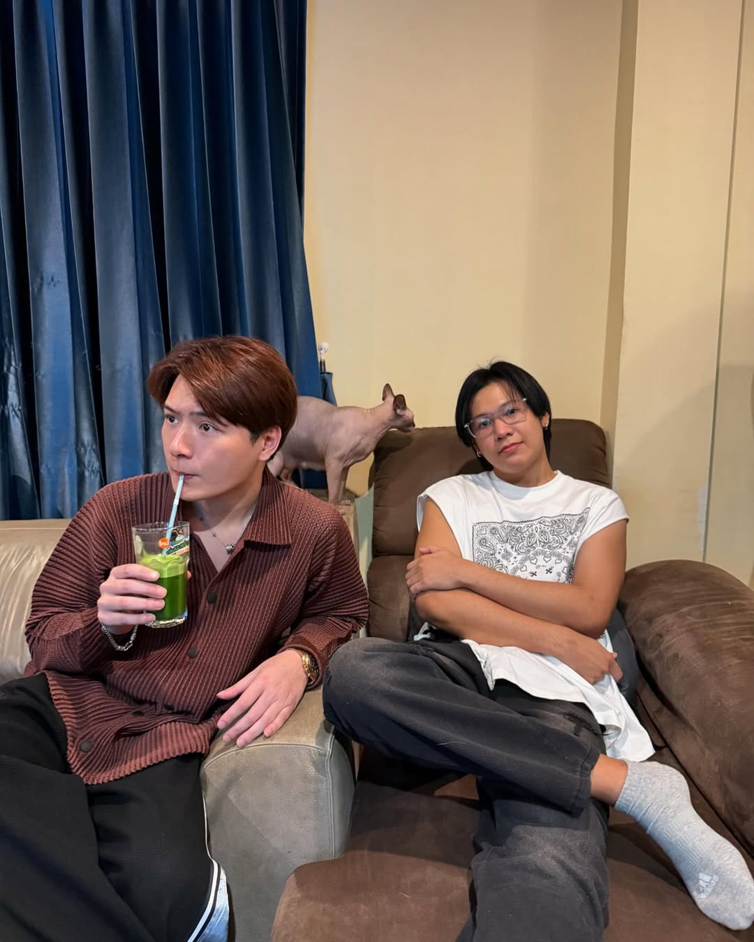 คริส - พีรวัส แสงโพธิรัตน์