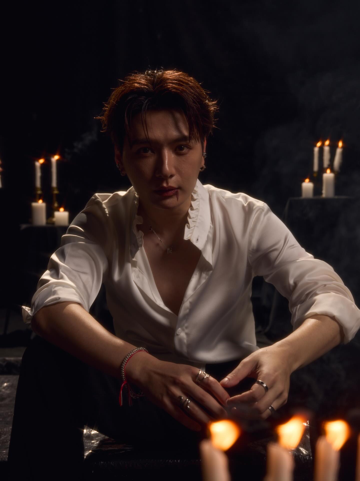 คริส - พีรวัส แสงโพธิรัตน์