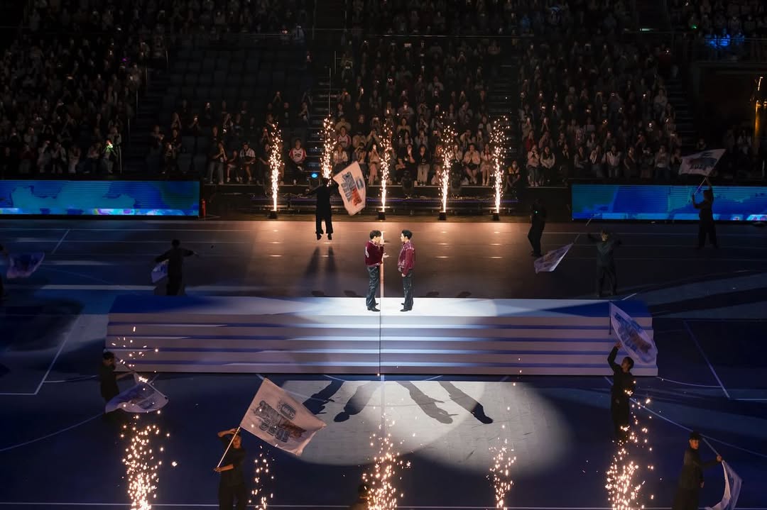 คริส - พีรวัส แสงโพธิรัตน์