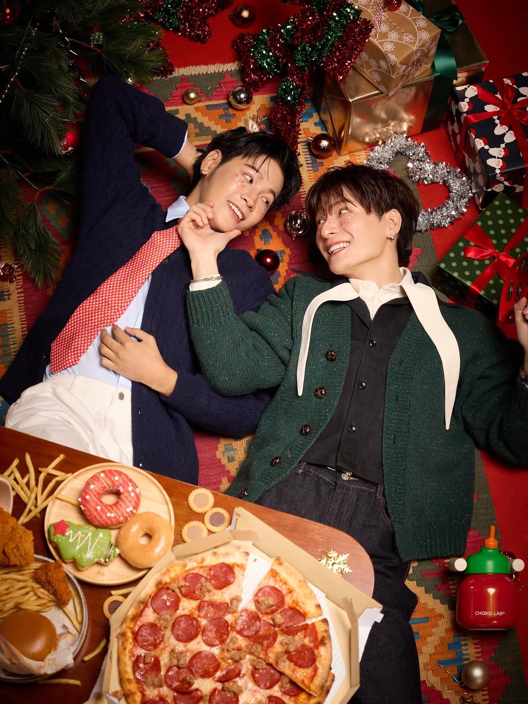 คริส - พีรวัส แสงโพธิรัตน์