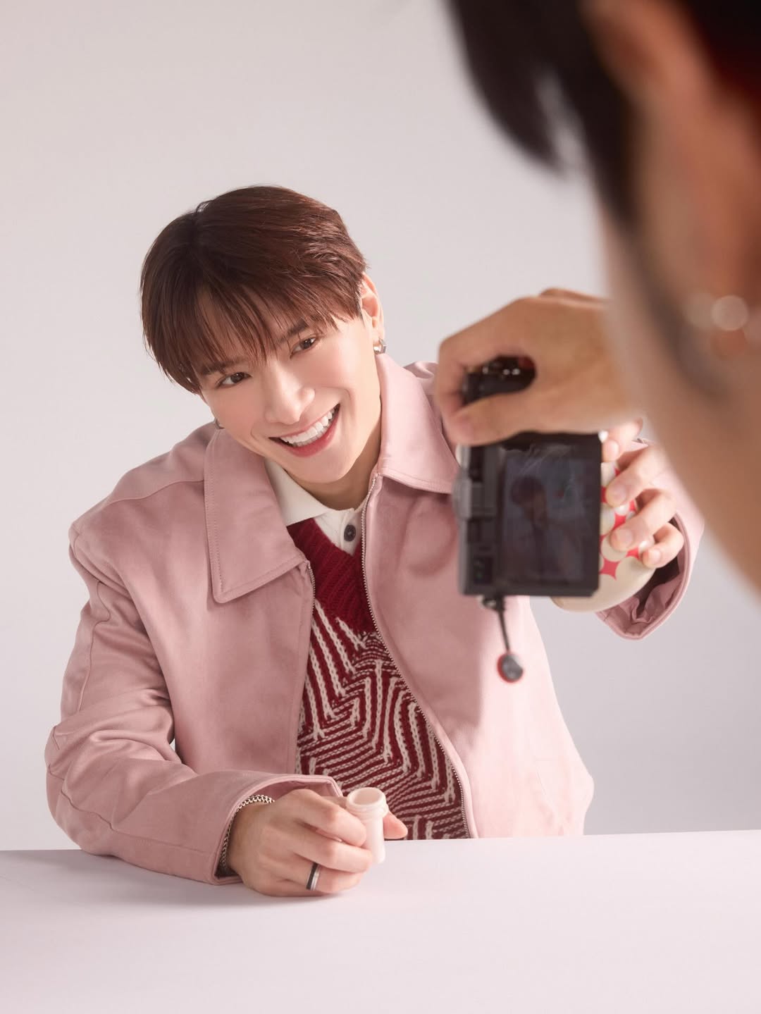 คริส - พีรวัส แสงโพธิรัตน์